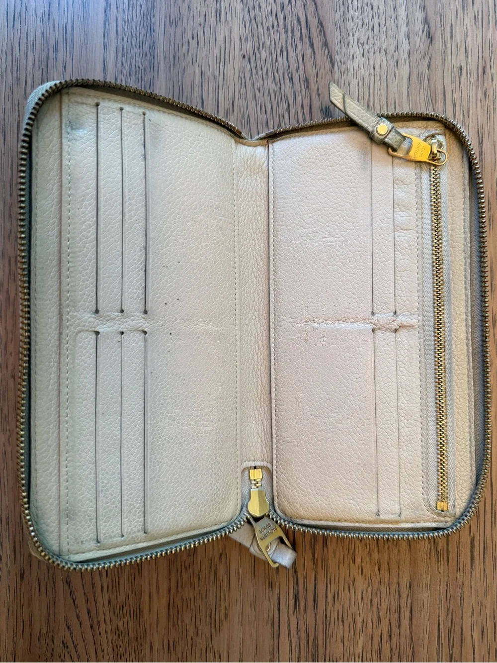 Vintage Louis Vuitton Cream Monogram Zip-Around Wallet